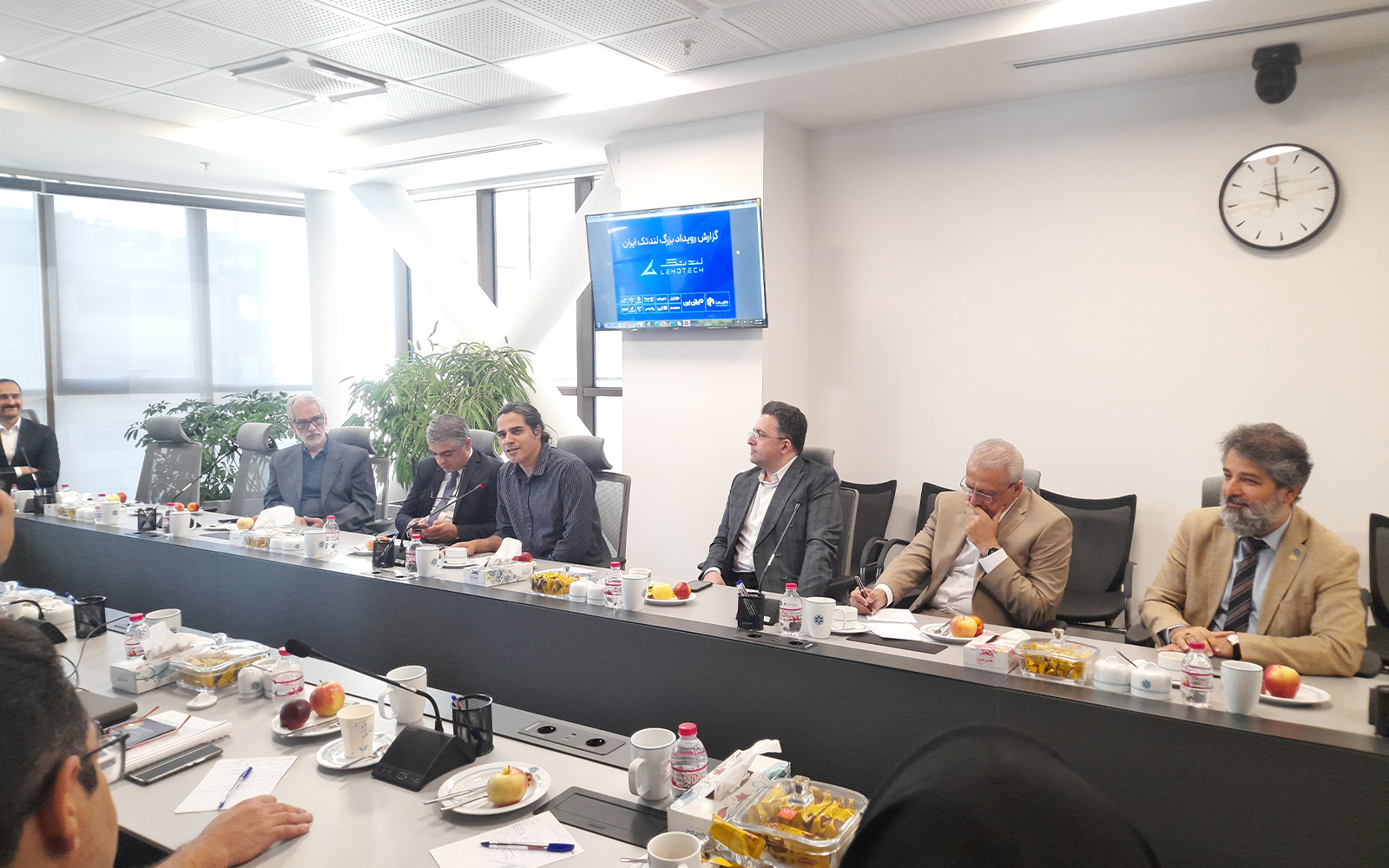 بانک مرکزی می‌خواهد لندتک را متوقف کند.