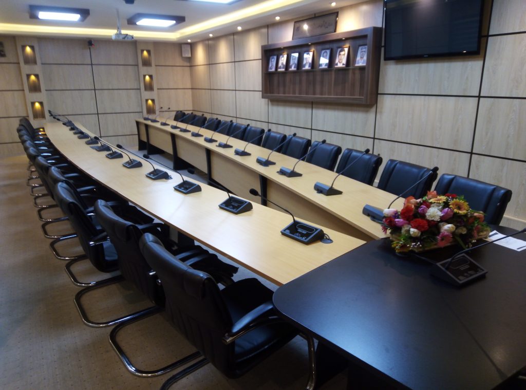 راهکارهای حرفه‌ای برای جلسات ایرانی با تجهیزات کنفرانس صامع – ITIRAN