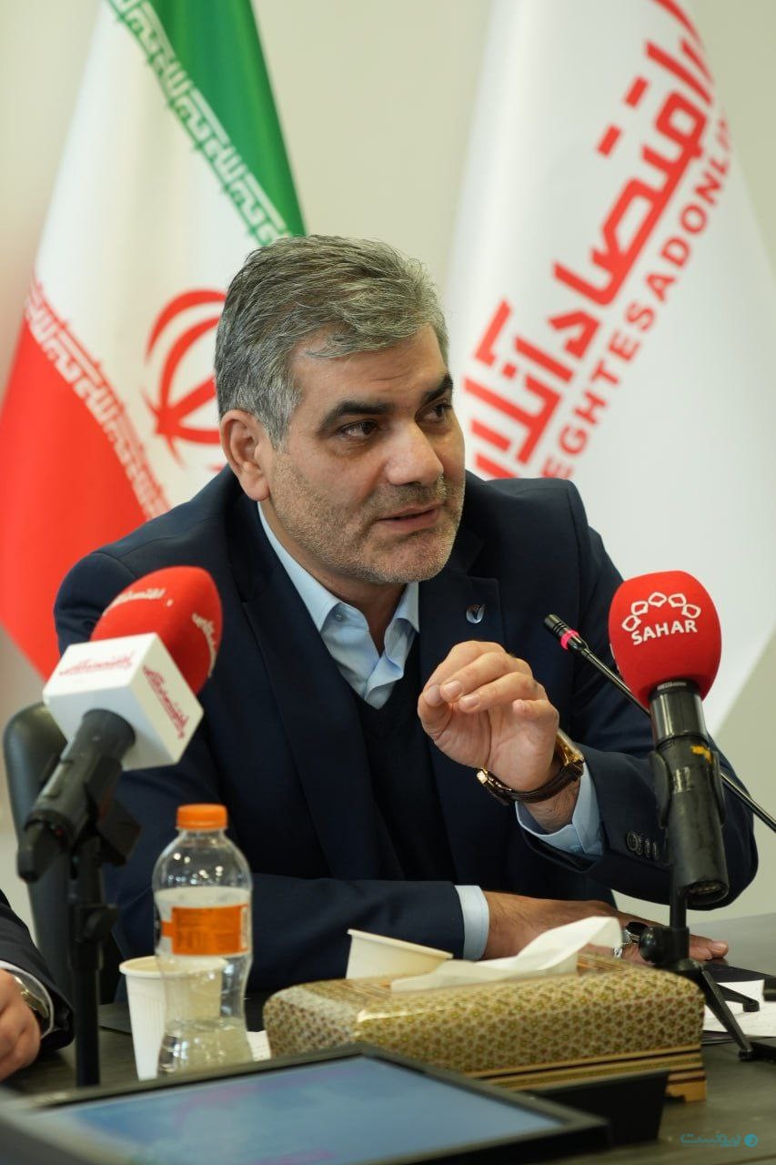 فعالان بانک و بیمه: سرعت فناوری در کشور کند است