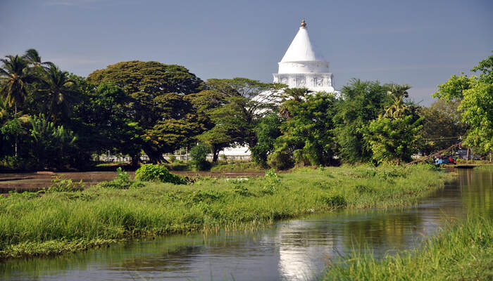 تيساماهاراما (Tissamaharama) 