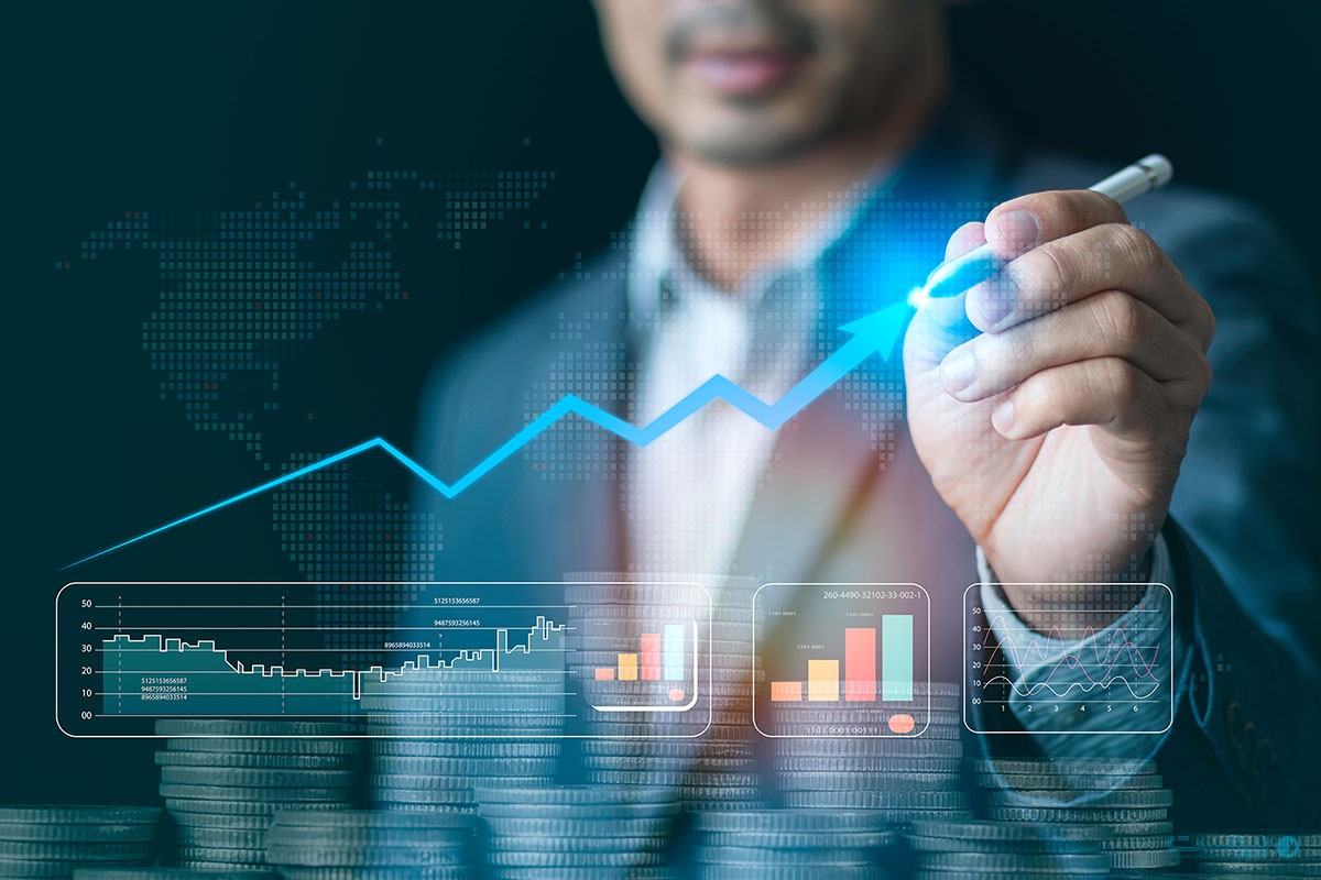 سرمایه گذاری در تکنولوژی با نیروی انسانی