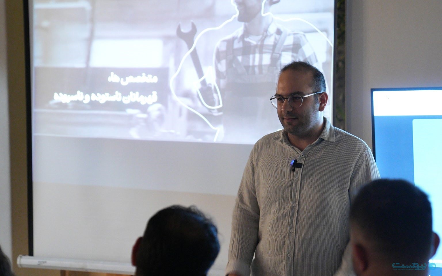 جنگ، بازار خدمات آنلاین در محل را هم تغییر داد؛ آنتن‌ها جای اینترنت را گرفتند