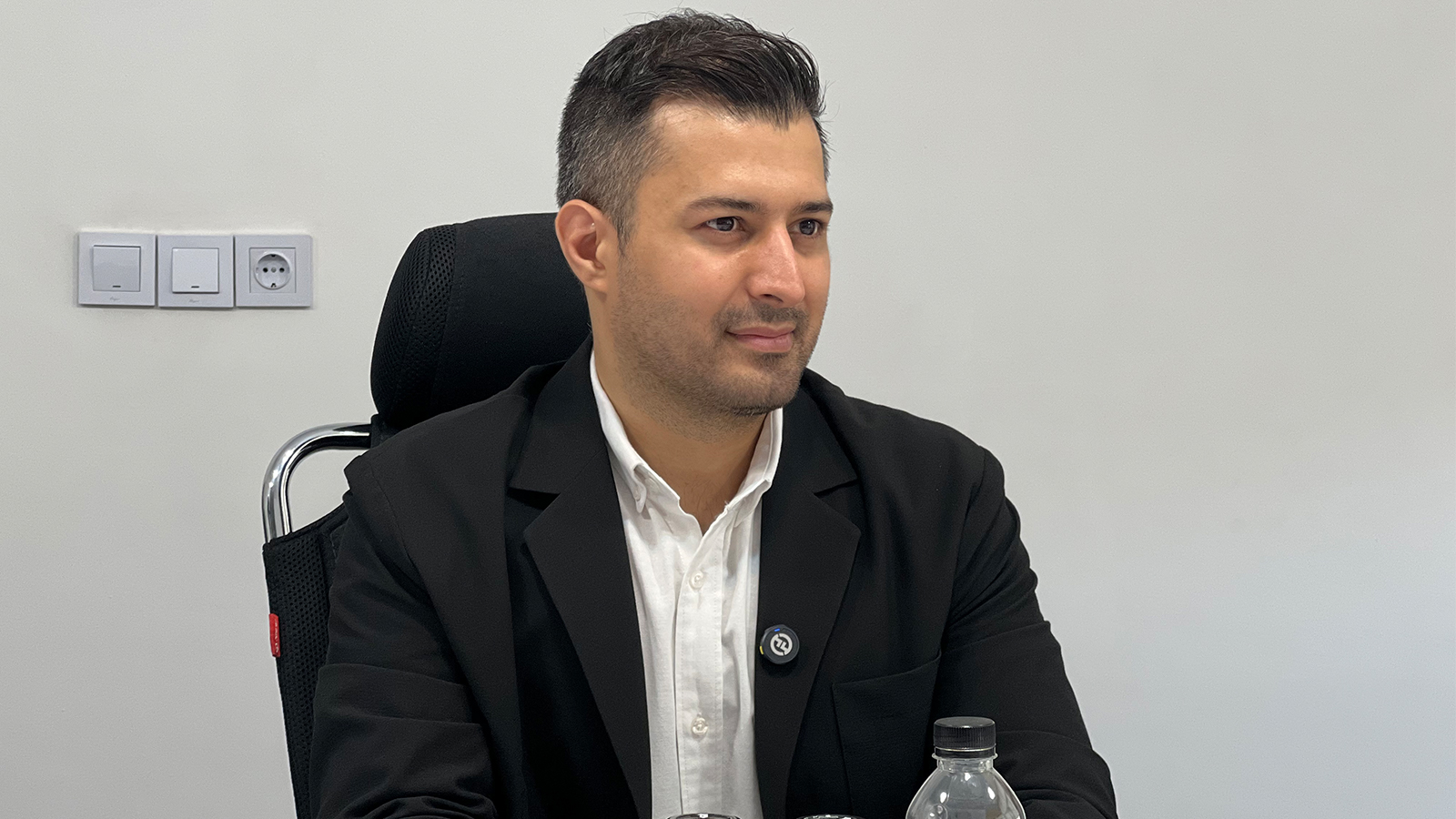 برخی پلتفرم‌ها فقط منافع خود را دنبال می‌کنند — کارنگ