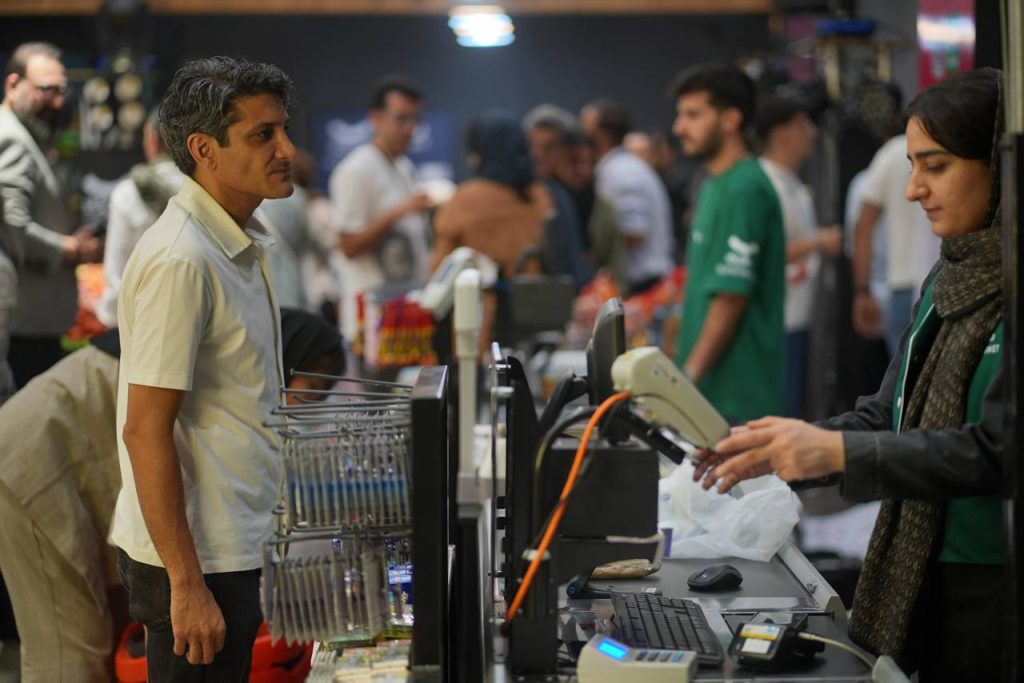 اولین سوپرمارکت حضوری دیجی‌کالا افتتاح شد – ITIRAN