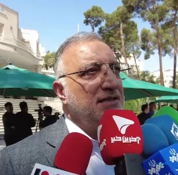 شهردار تهران: ماجرای جمعآوری دکلهای اینترنت، فرافکنی است شهردار تهران: ماجرای جمعآوری دکلهای اینترنت، فرافکنی است