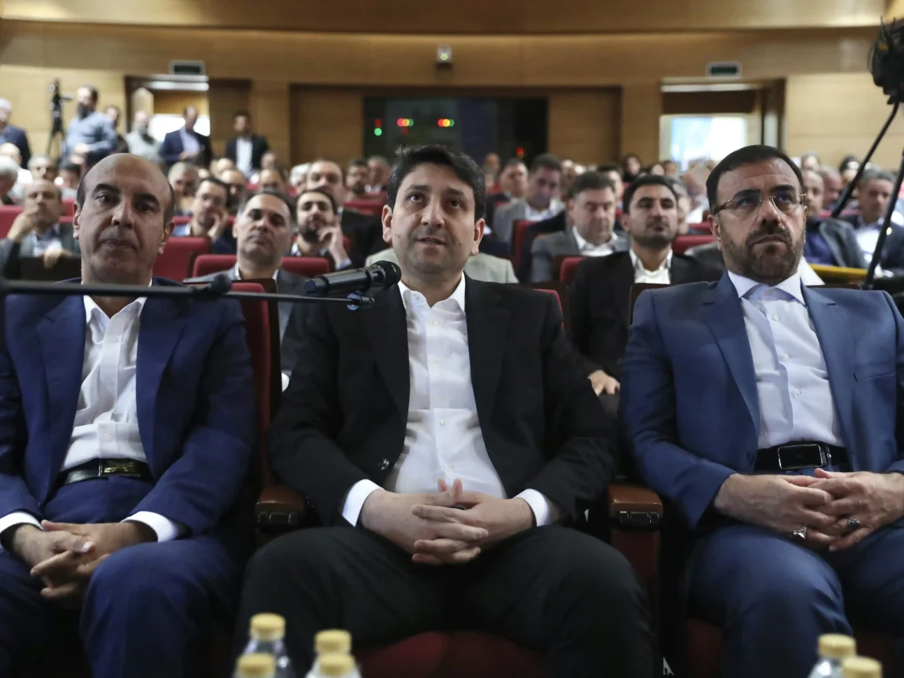 افتتاح سایت 5G ایرانسل در فارس با ثبت سرعت ۴۱۴۳ مگابیت بر ثانیه