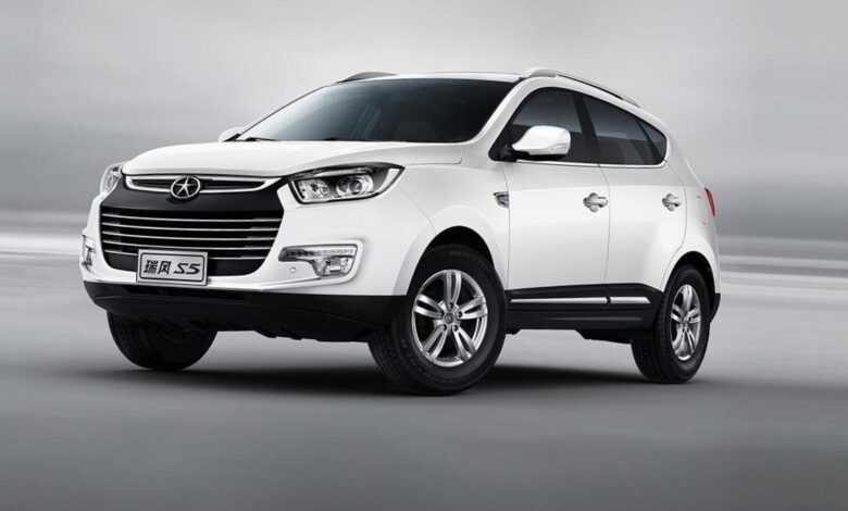 خودروی صفر داخلی یا کارکرده خارجی؟ (بررسی چالشهای خرید در سال ۱۴۰۴) ماشین جک