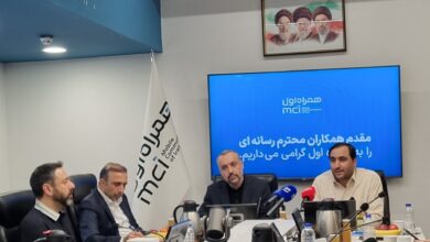 معاون همراه اول: پیچیدگی تعرفهای عامل سردرگمی کاربران در محاسبه دیتای مصرفی است معاون همراه اول: پیچیدگی تعرفهای عامل سردرگمی کاربران در محاسبه دیتای مصرفی است
